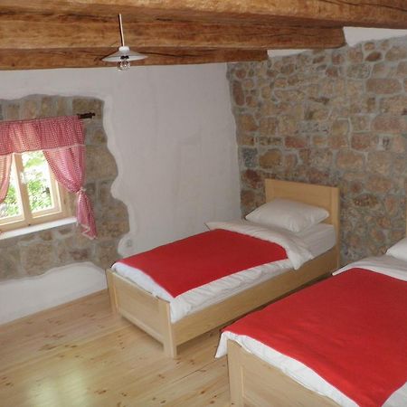 Holiday Home Rizvan City Brusane Exterior foto