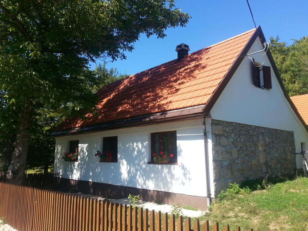 Holiday Home Rizvan City Brusane Exterior foto